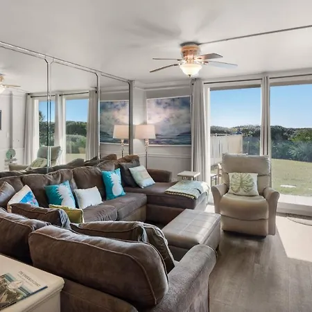 Beachcrest 102